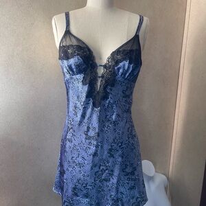 Fredericks of Hollywood blue black lace floral slip lingerie gown size medium